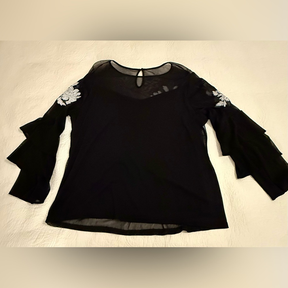 INC International Concepts Black Top. White Floral Design. Sexy, sophisticated - Picture 3 of 10
